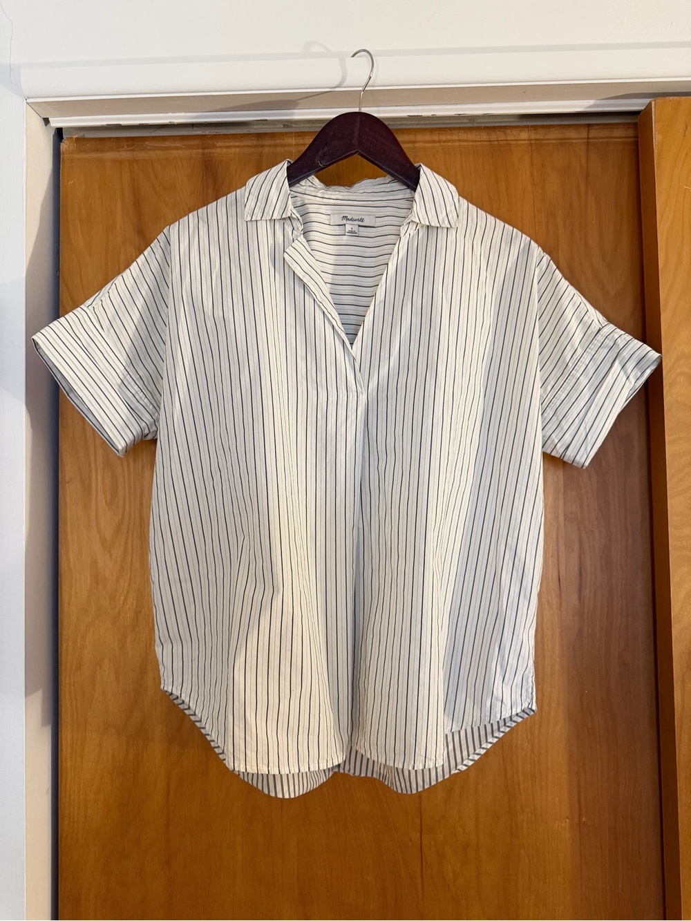 Madewell White Short-Sleeve Shirt, Button Down back with mixed stripes